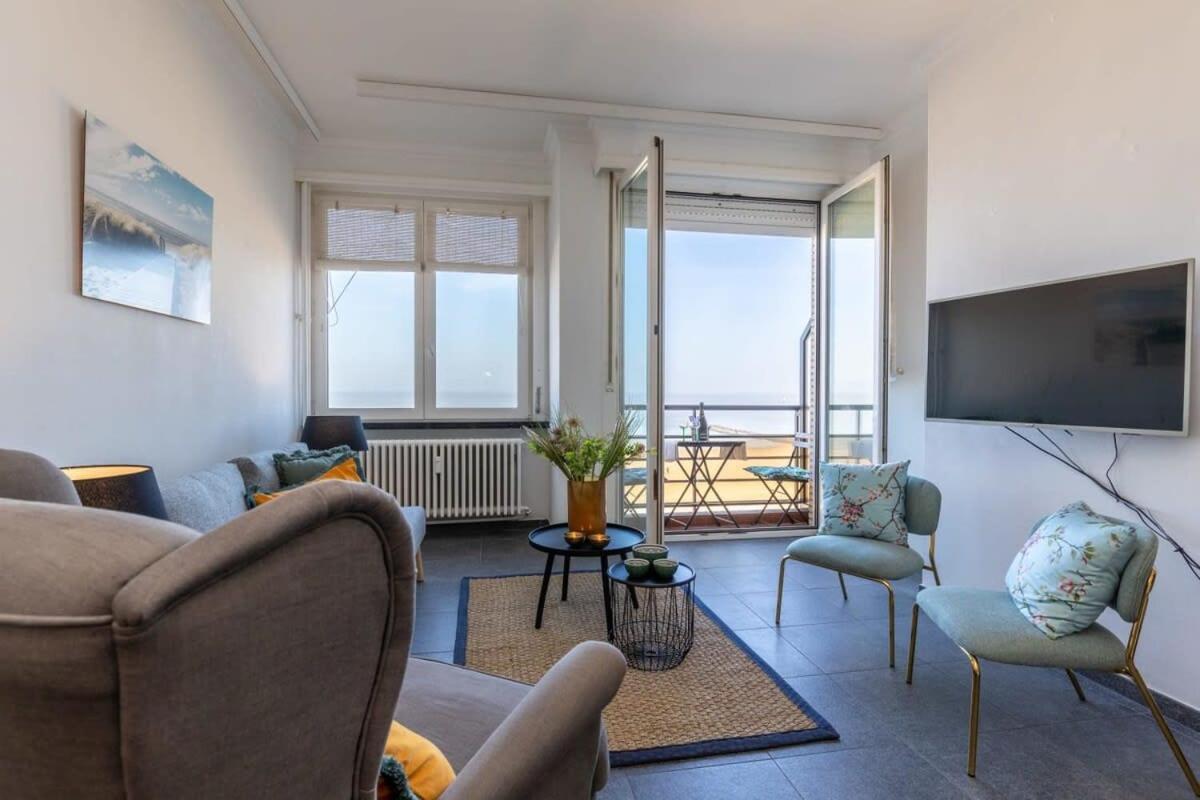 Huswell - Beautiful Spacious Studio With Frontal Sea View Knokke-Heist Exterior foto
